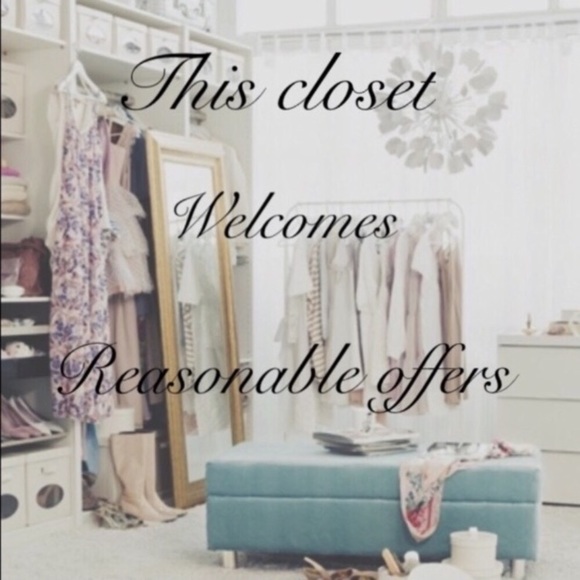 Few Things About Me & My Closet! ☺️ - Picture 10 of 16